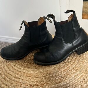 Blundstone Black Heeled Boots